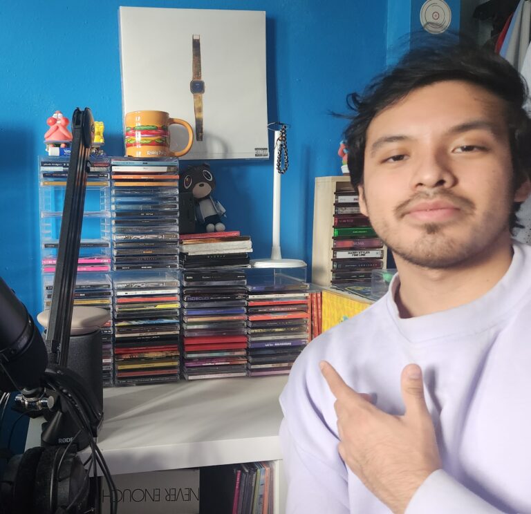 CD Junkies: Collector Ricardo Nava